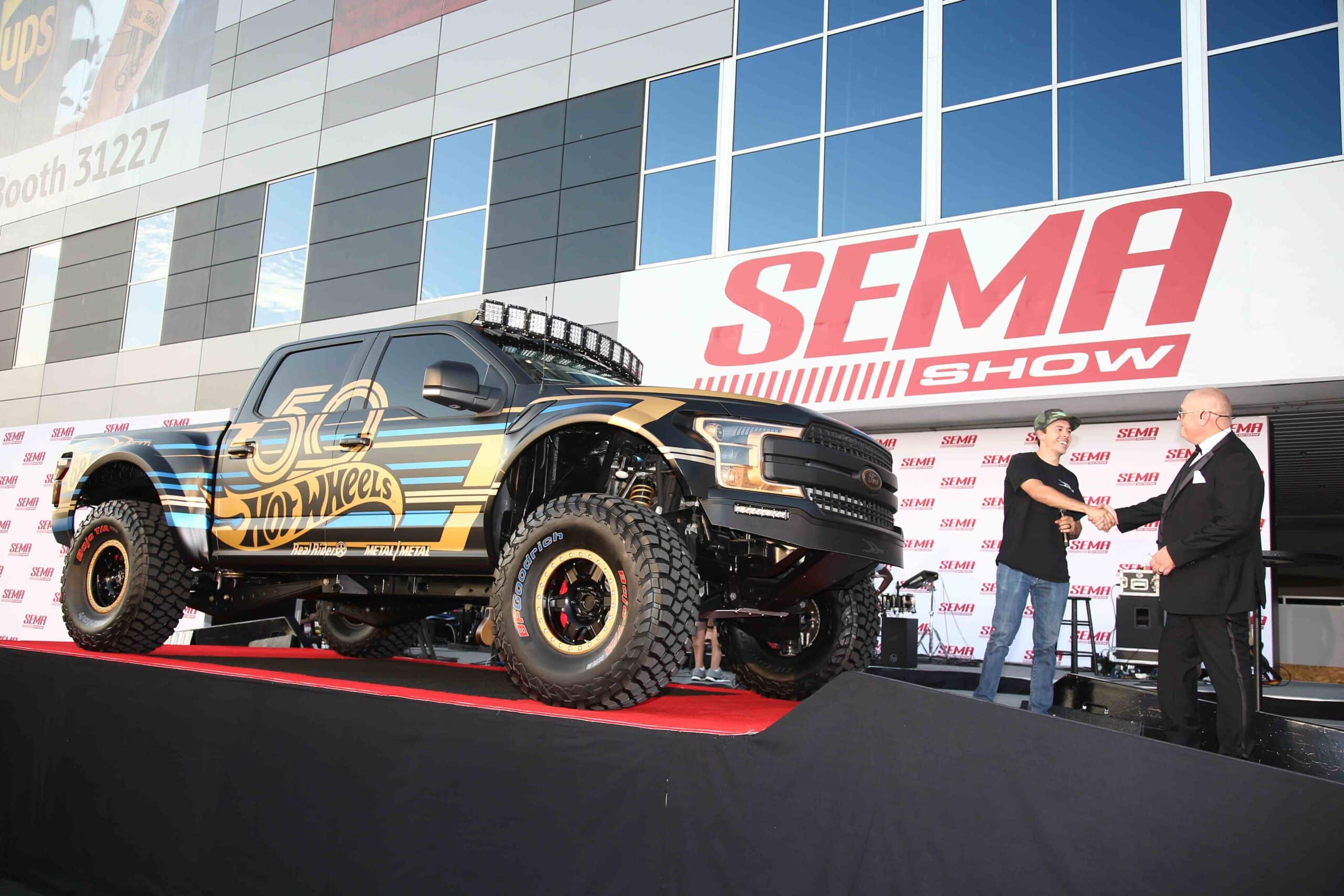 SEMA Show Las Vegas 2022 Las Vegas Monorail