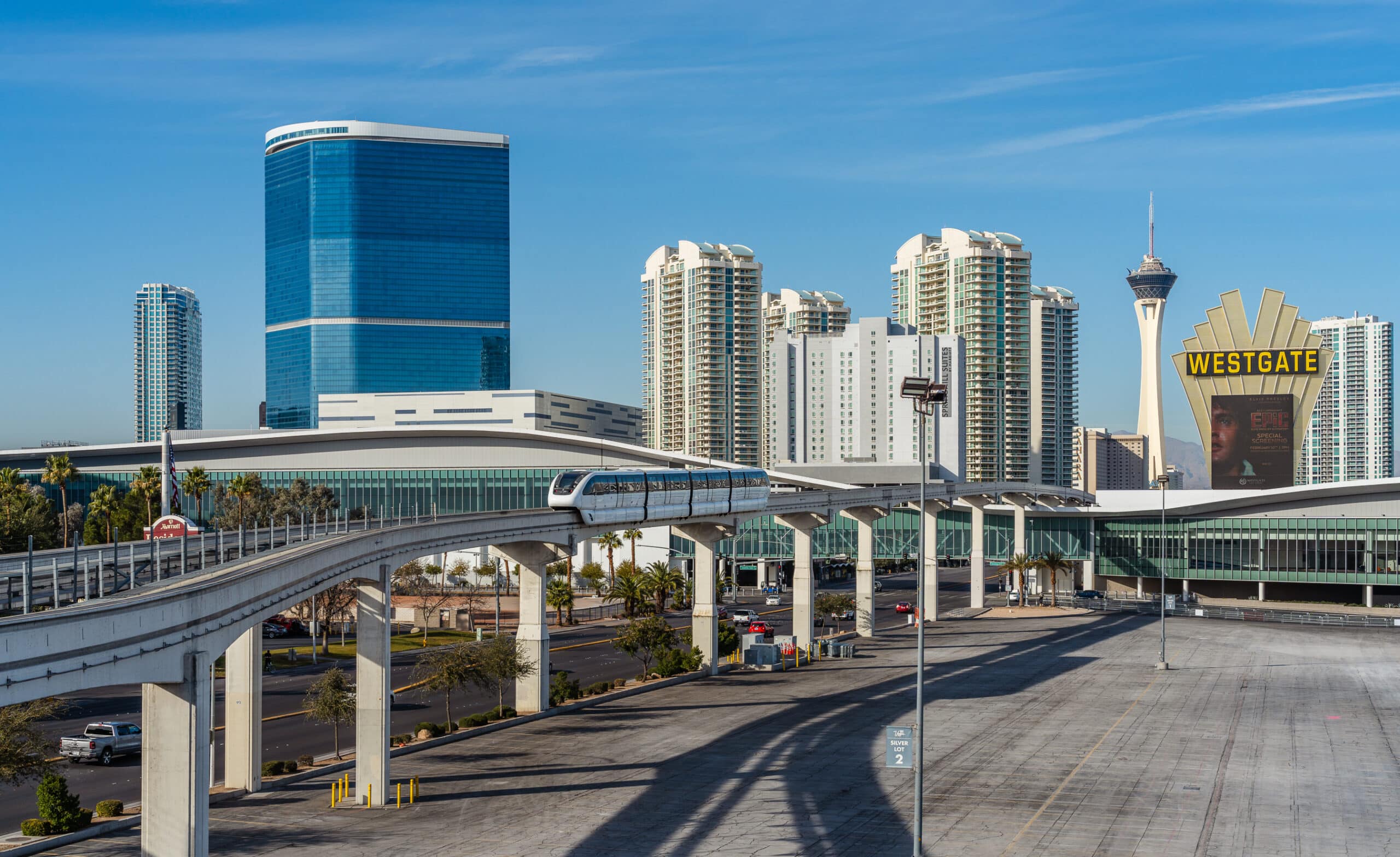 LV Monorail with view of the city